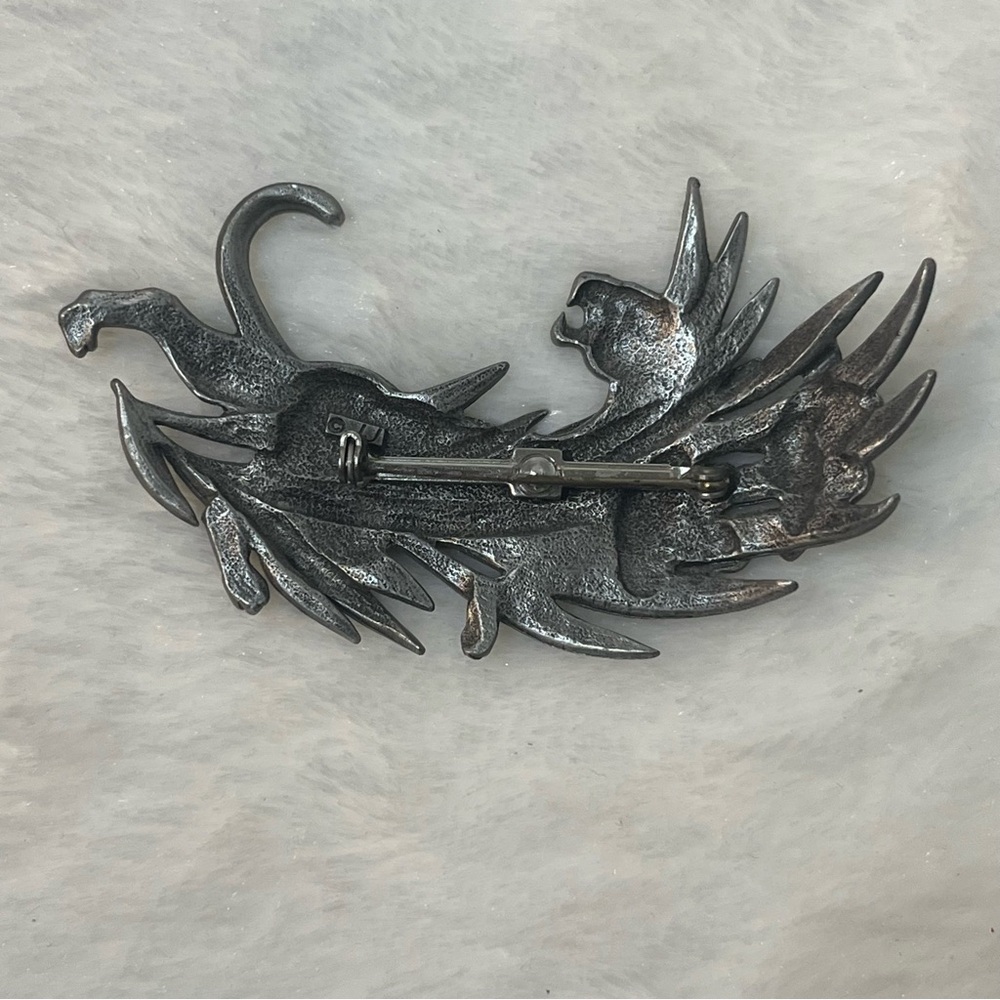 Sold - Picture 5 of 6